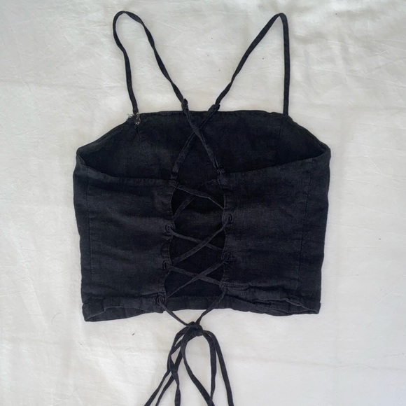 Cropped black shirt with lace up back - Picture 2 of 3